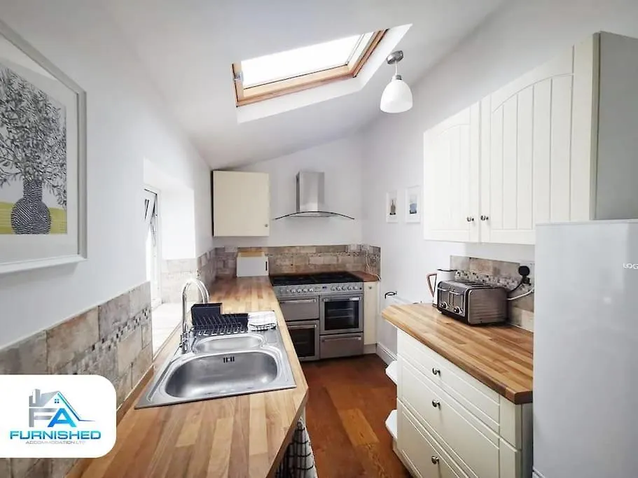 펜션 4 Bedroom House - Contractors Welcome 스카버러 영국